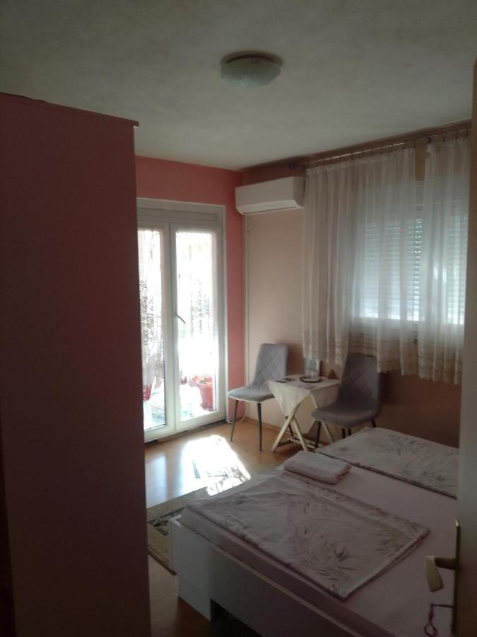 Biba Bed & Breakfast โมสตาร์ ภายนอก รูปภาพ